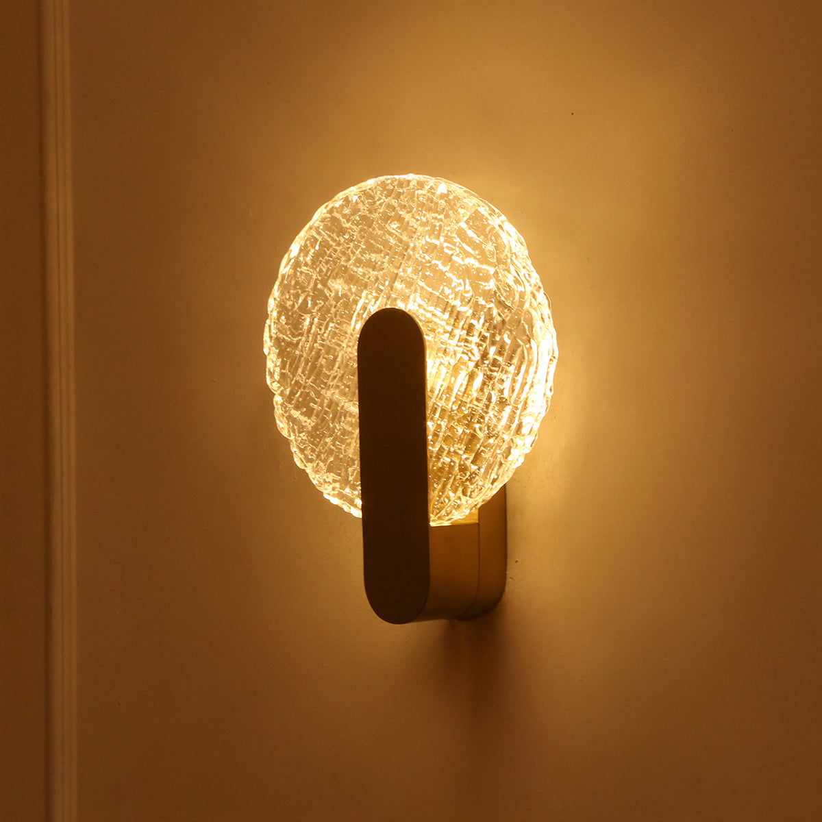 Buy Deep Friendship LED Wall Light Online 