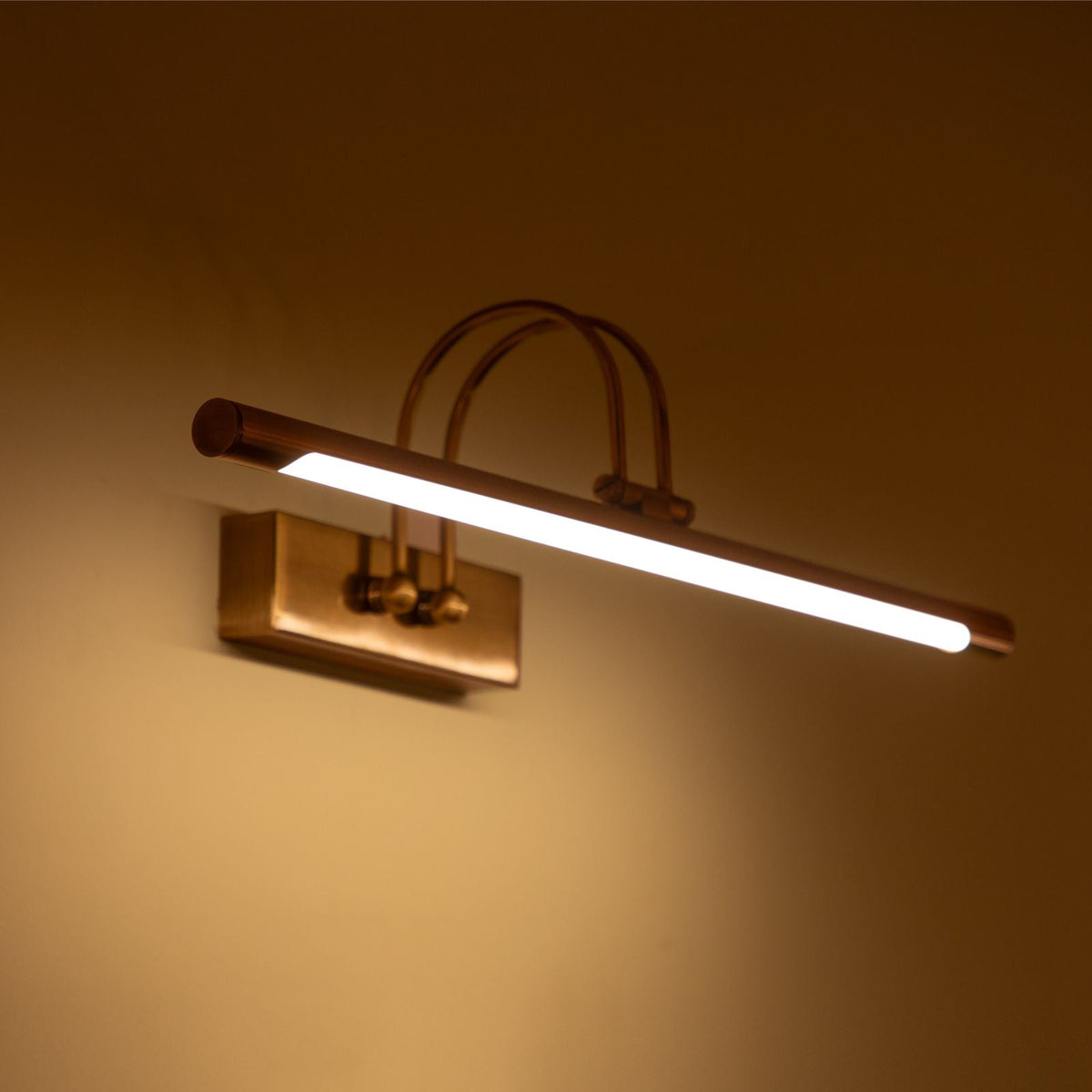 Buy Fanfare Copper LED Mirror &amp; Picture Light Vanity