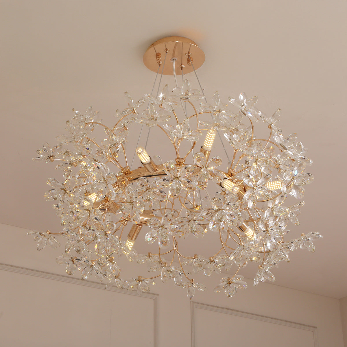 Head Turner Crystal Round LED Chandelier Online