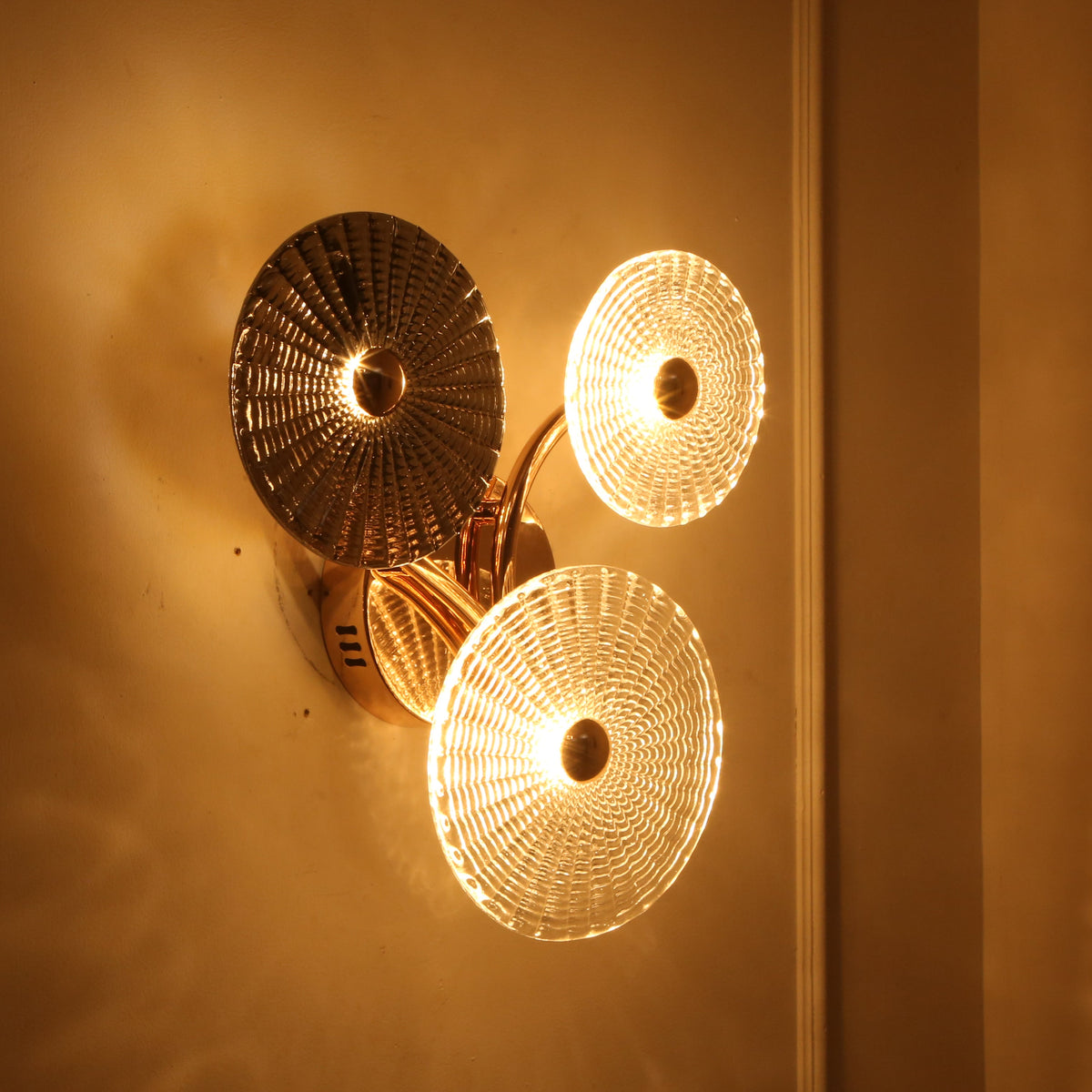 Minimalist Medium LED Wall Light Online