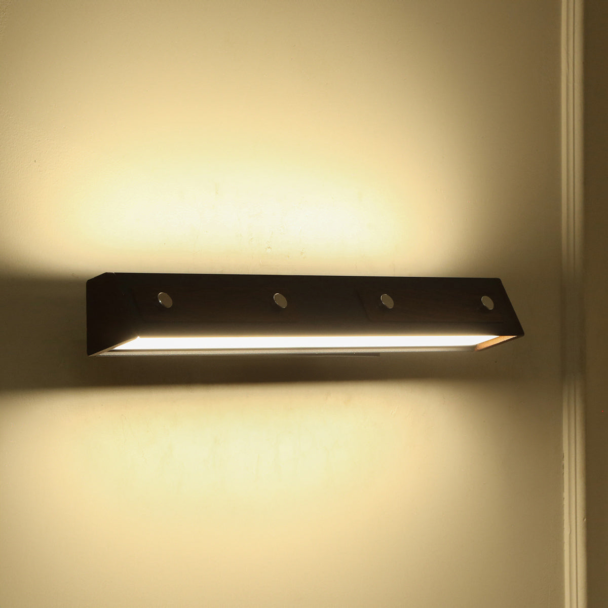 Shop Eyes on you (3 Colour) LED Picture Light Living Room