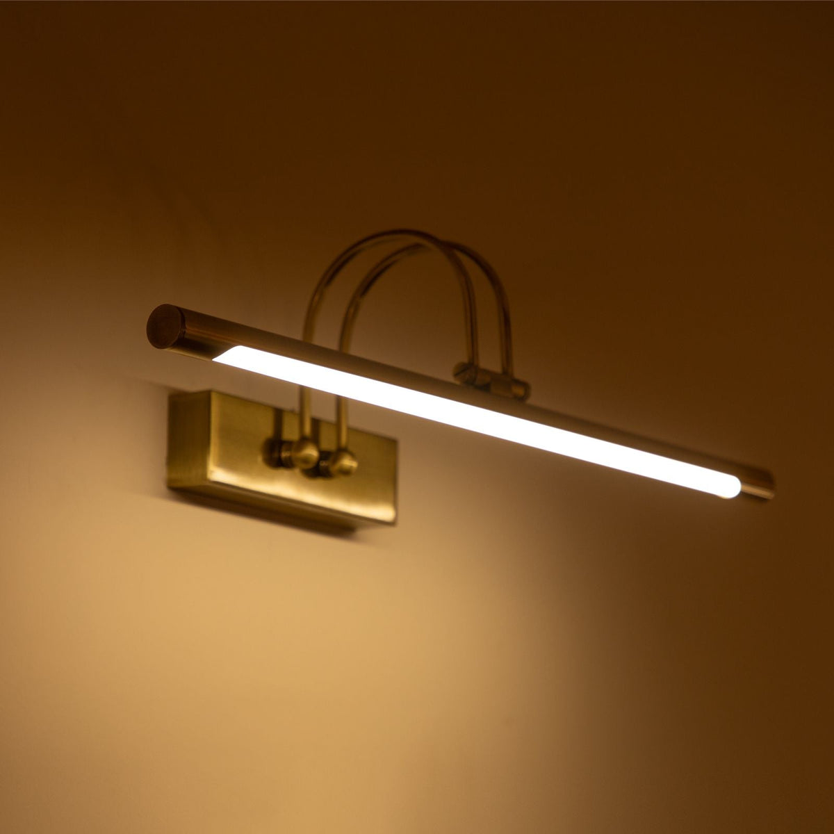 Shop Fanfare Brass LED Mirror &amp; Picture Light Bathroom