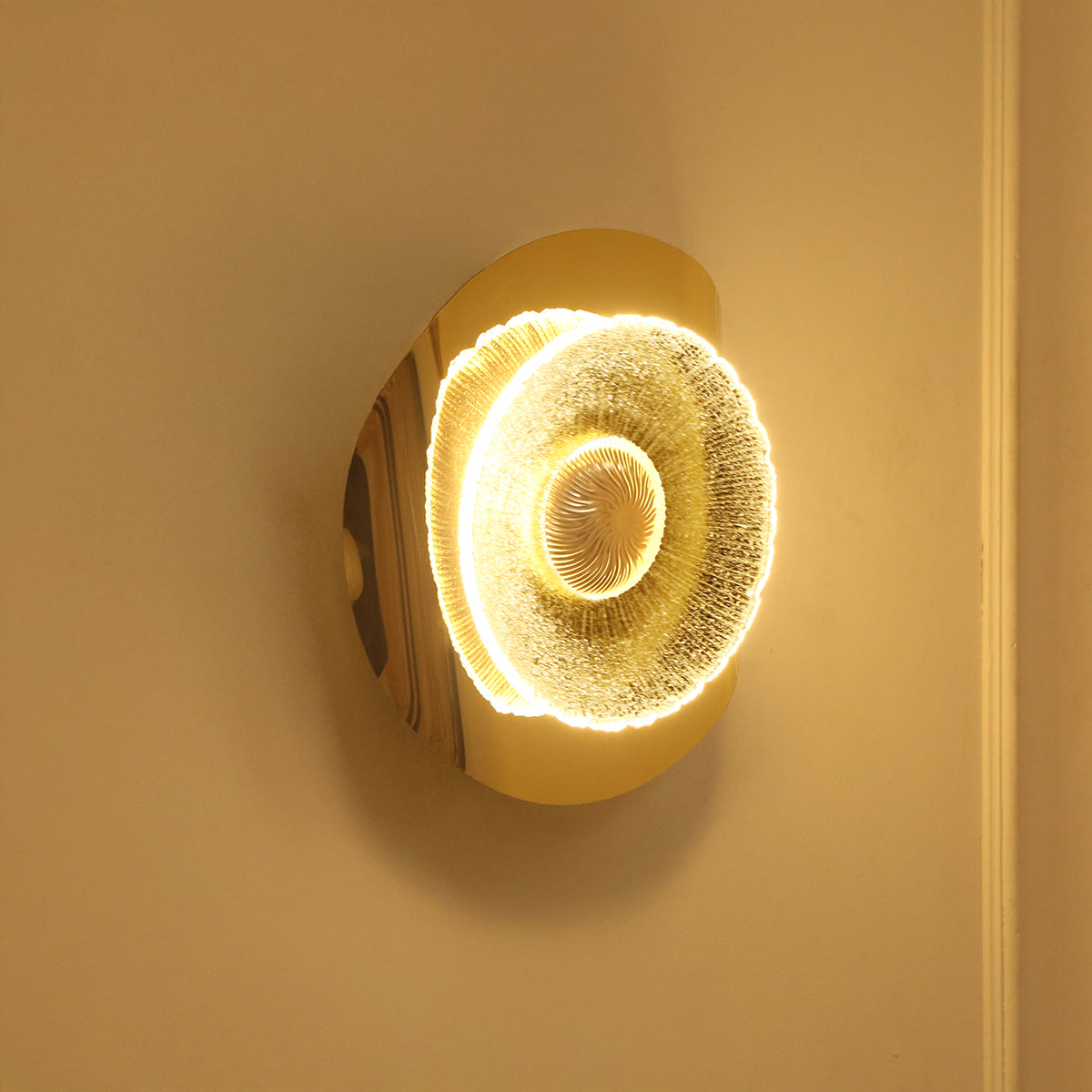 Simply Gorgeous LED Wall Light Online