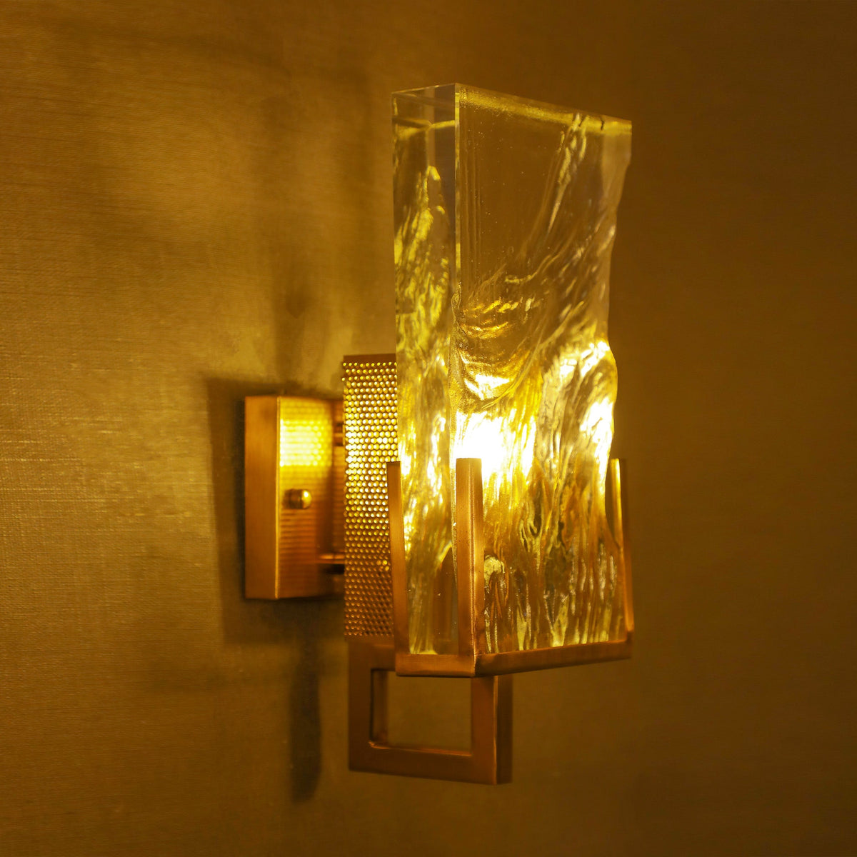 Kings Choice LED Wall Light