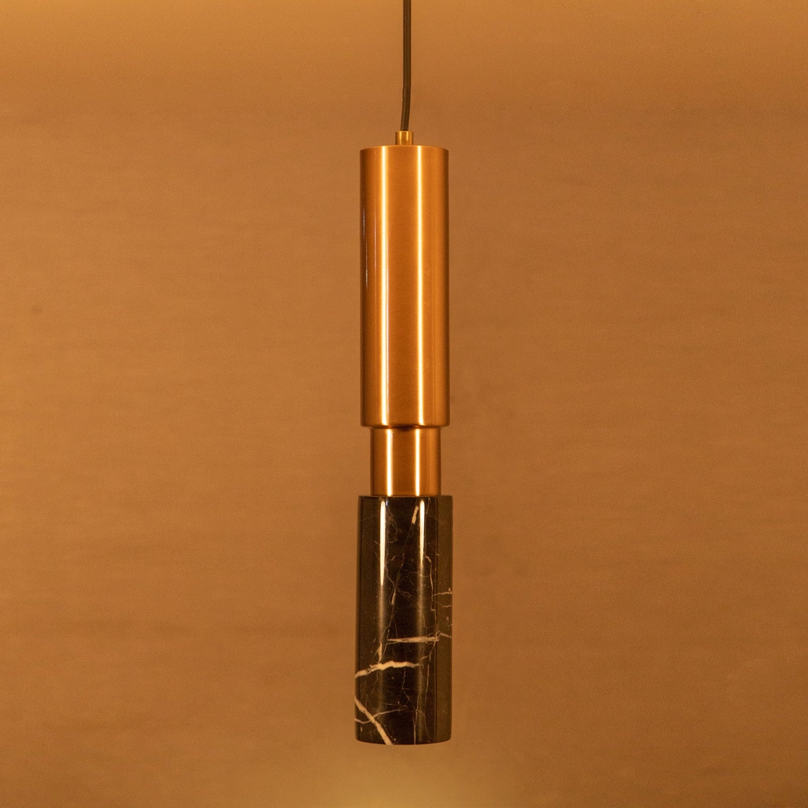 sHOP Marble Link Black LED Pendant Light BREAKFAST counter