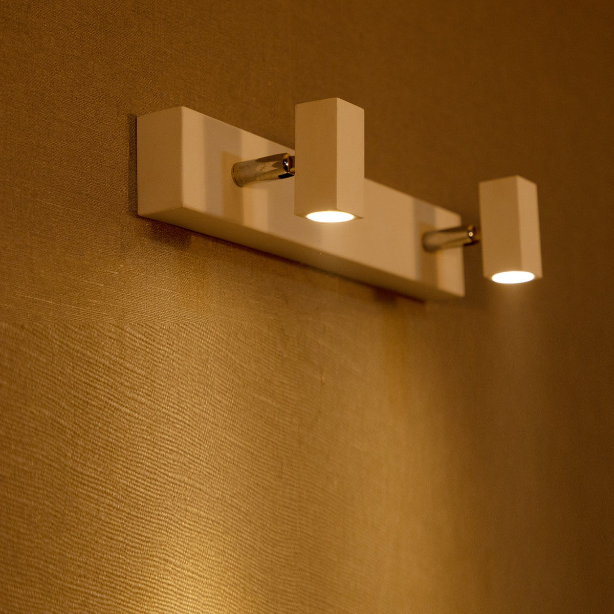 Skan Double LED Picture Light