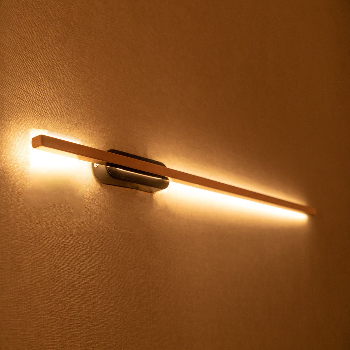 Buy Skyline Medium LED Wall Light online