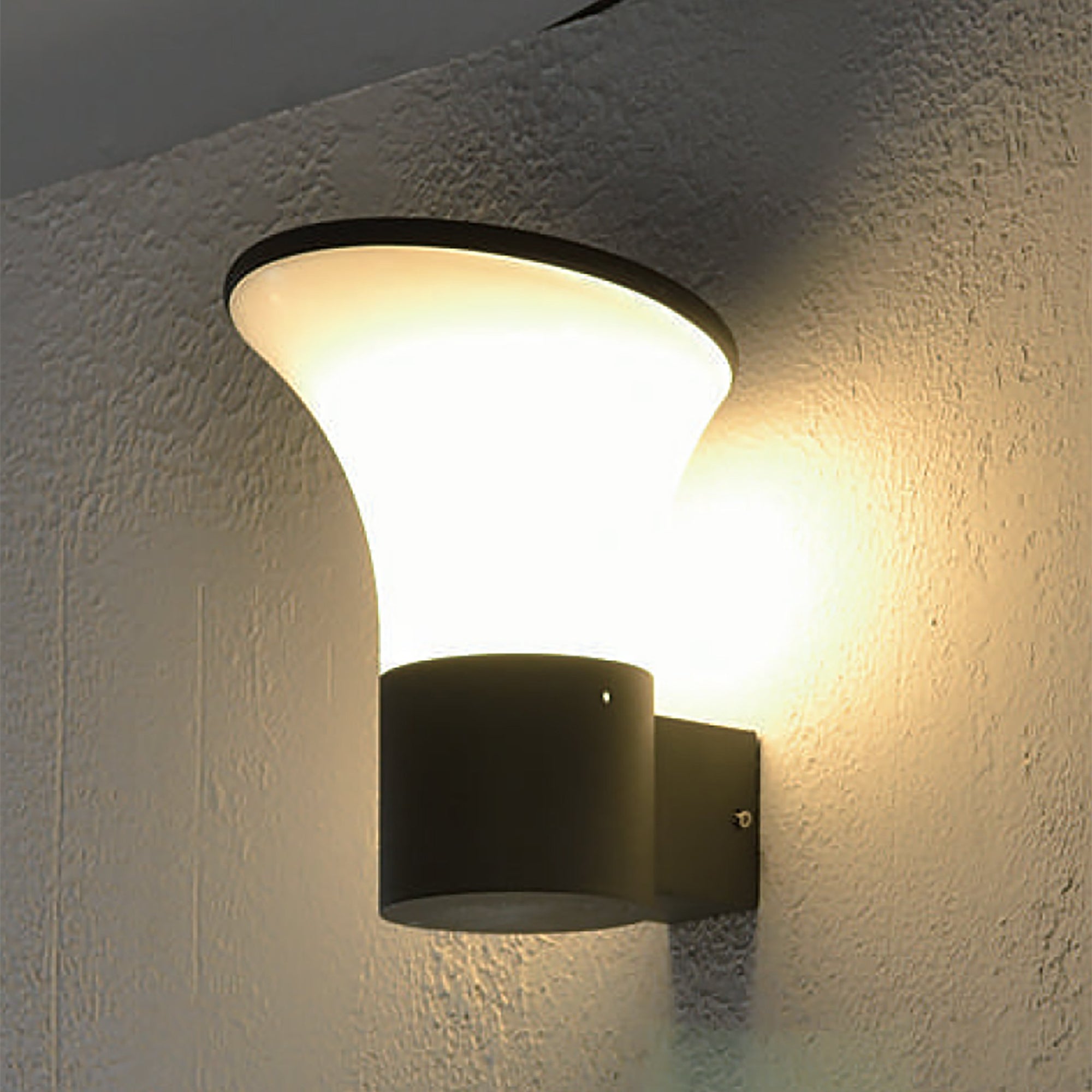 Curves Outdoor Wall Light Bangalore