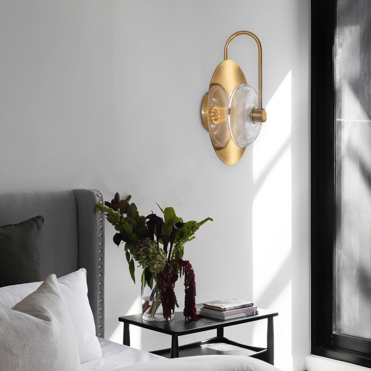Accept LED Wall Light