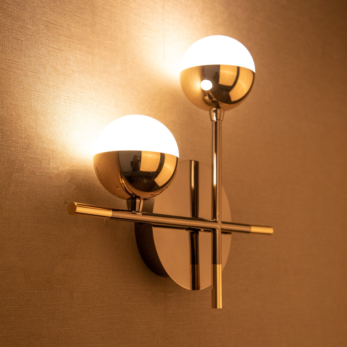 Glowers LED Wall Light