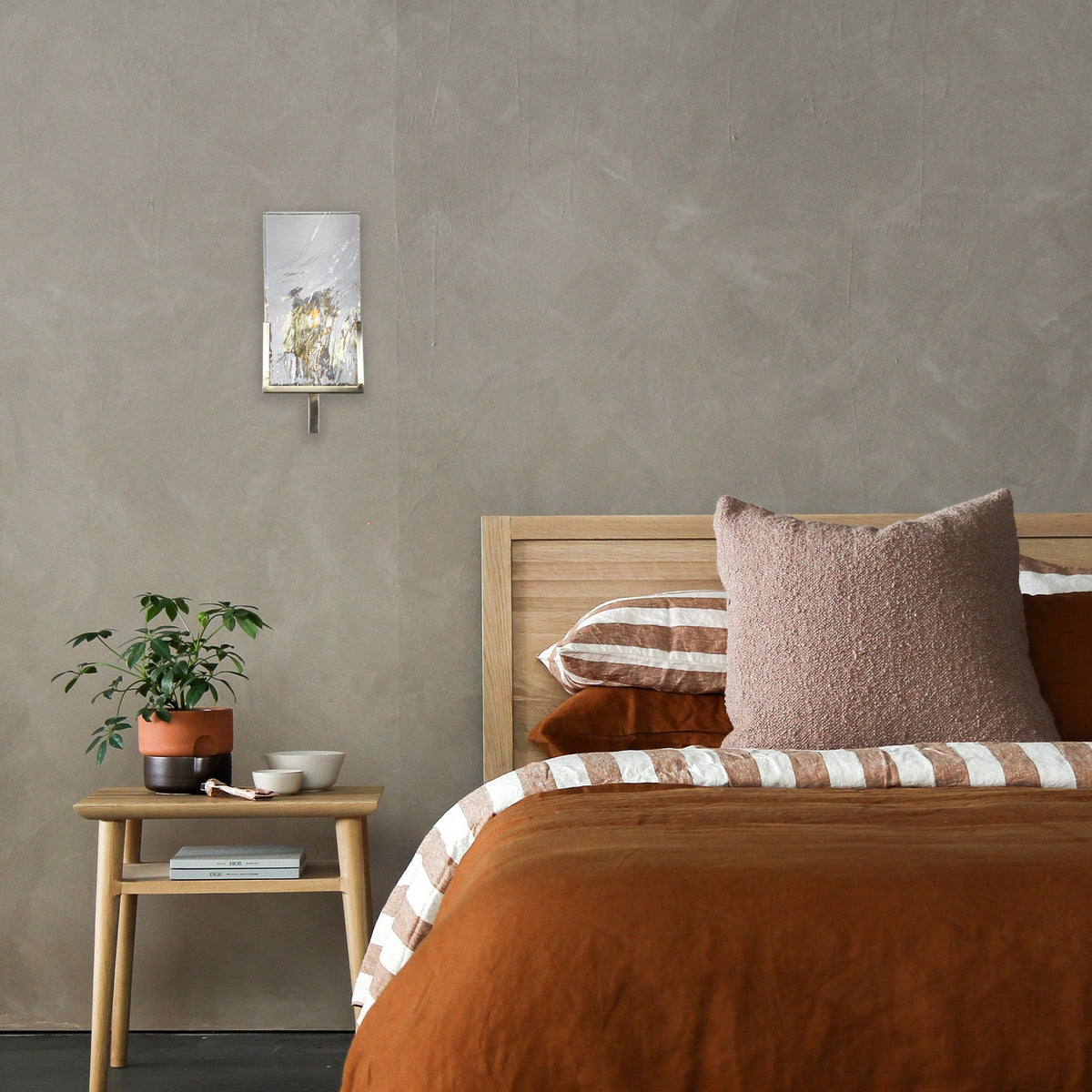 Kings Choice LED Wall Light