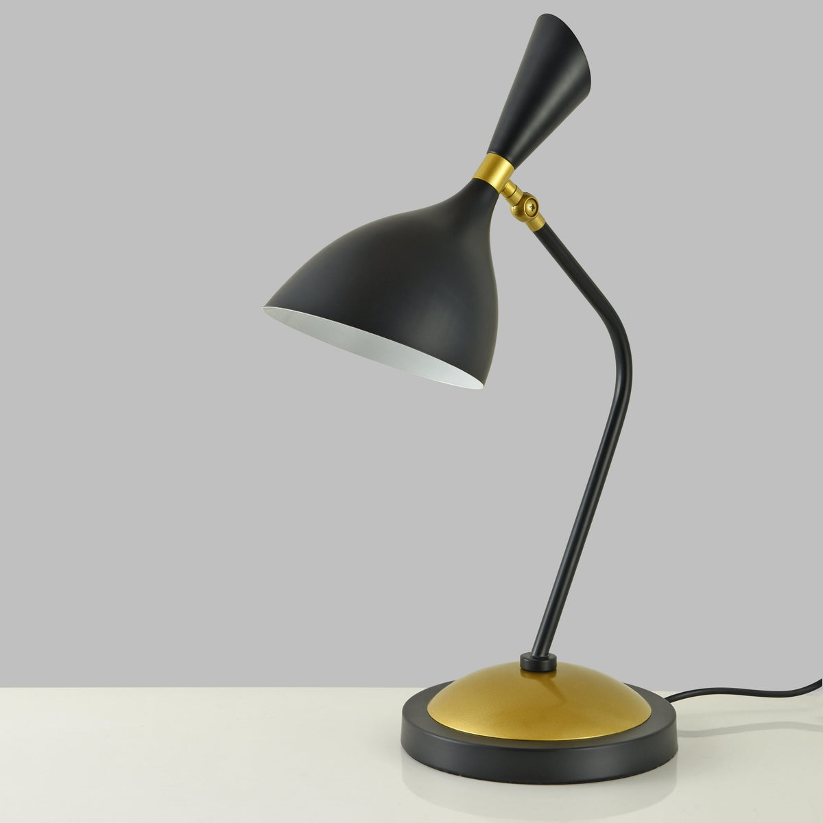 Swan Table Lamp Bangalore