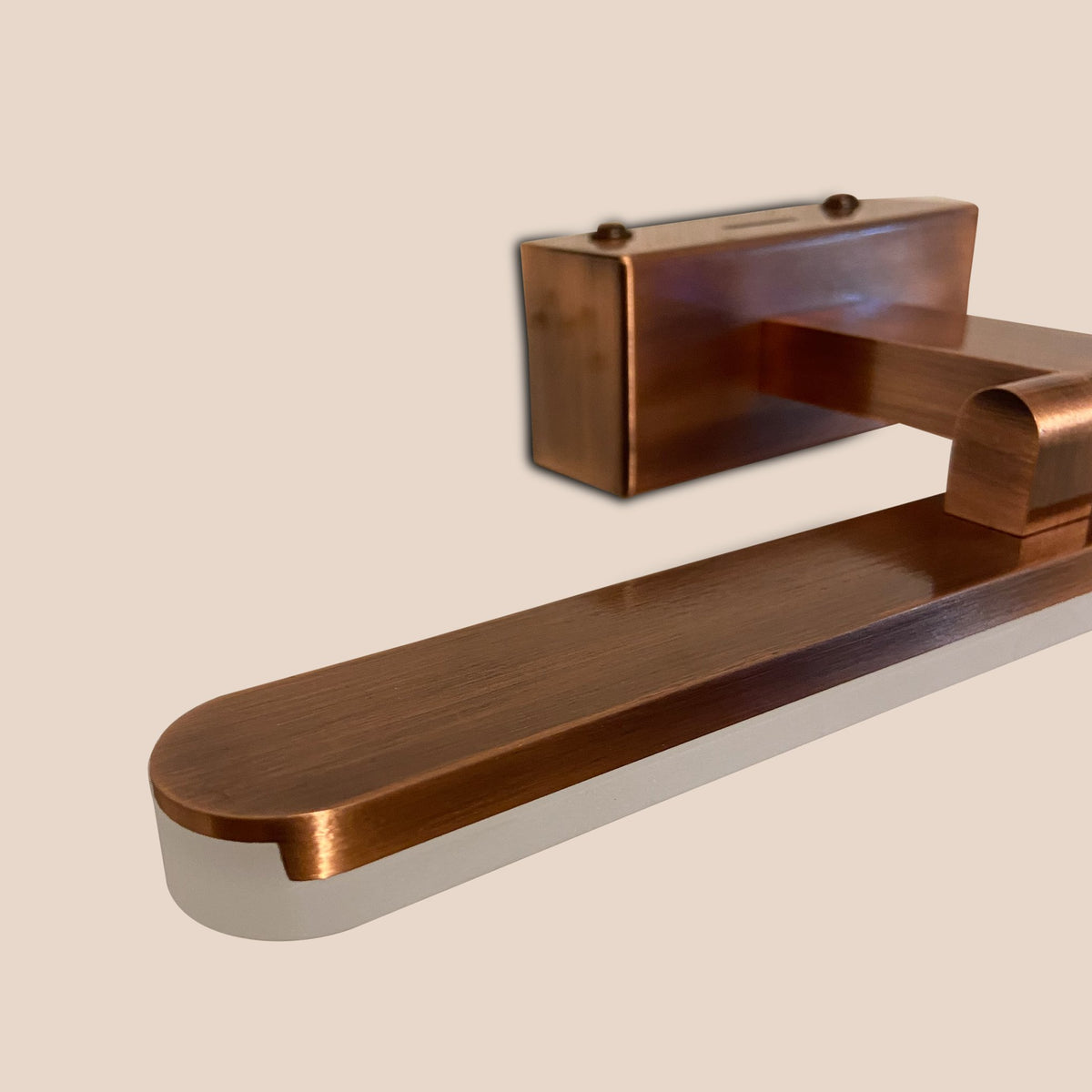 Vogue Mini Copper LED Mirror Light Store